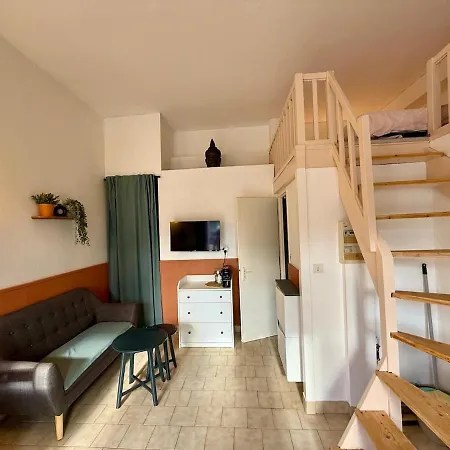 アパート Cosy Avec Mezzanine Et Parking Proche Centre