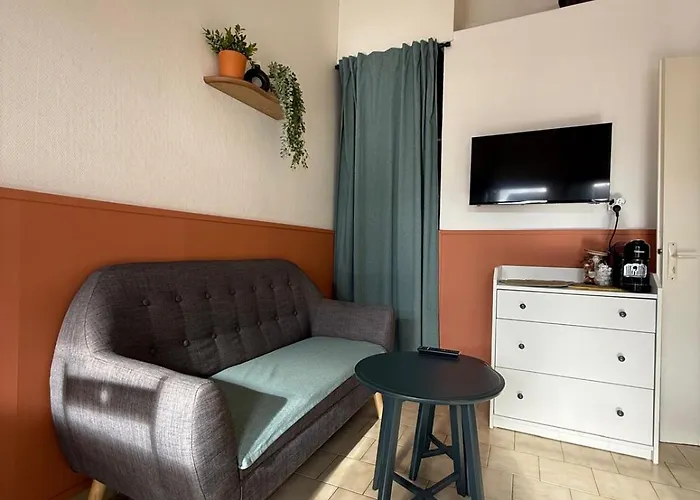 Cosy Avec Mezzanine Et Parking Proche Centre Daire Tours